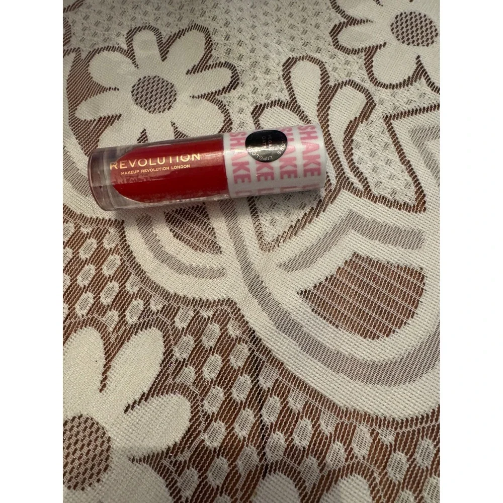 Makeup Revolution makeup revolution